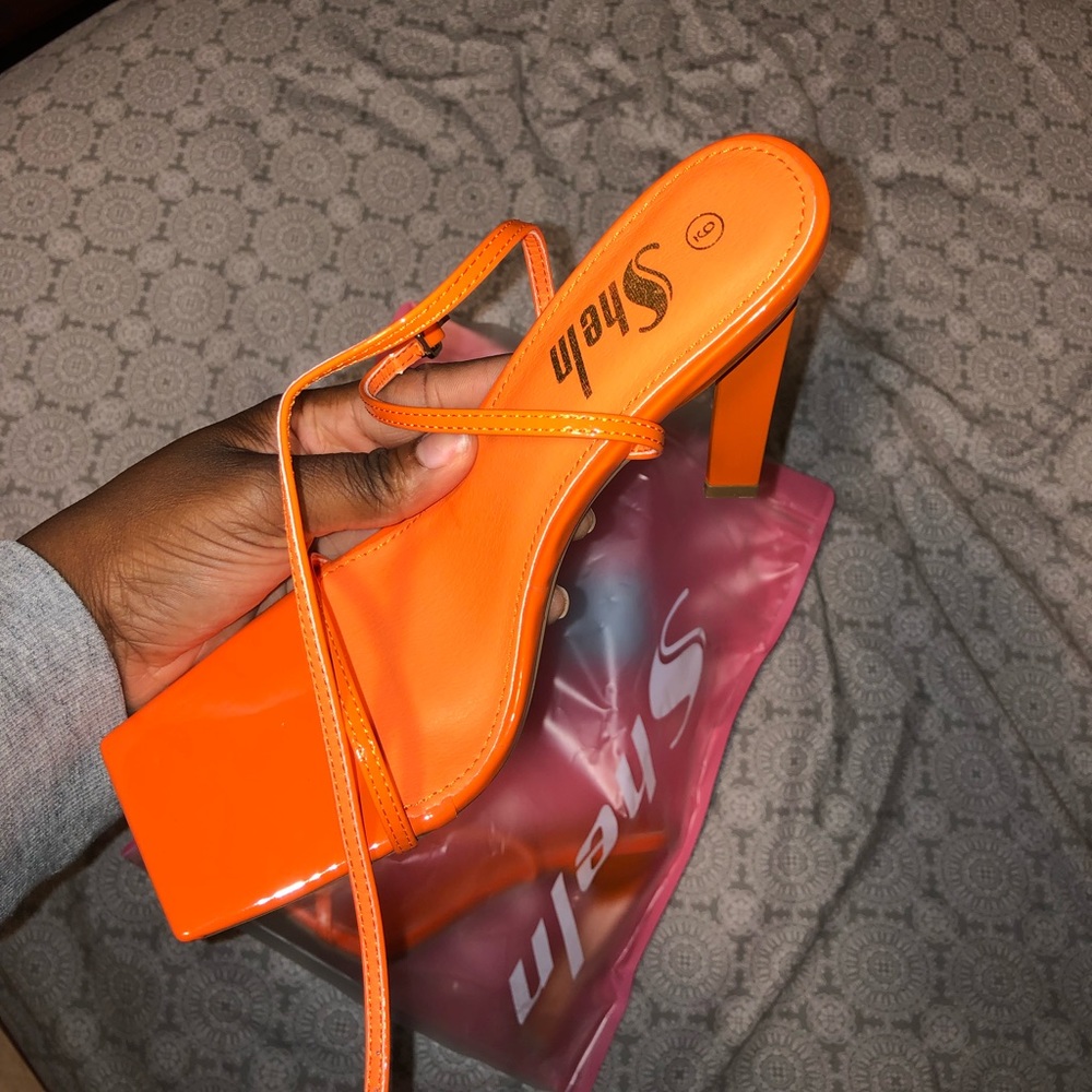 Size 9 Orange Heels